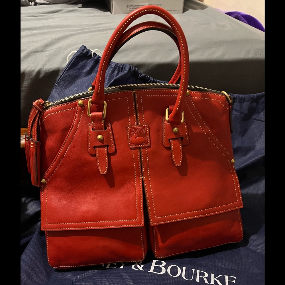NWT Dooney&Bourke Florentine leather Clayton satchel